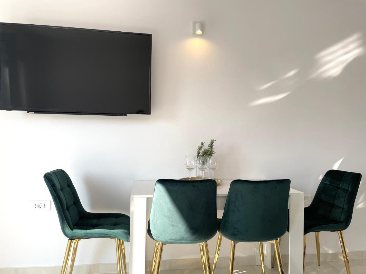 Apartment Vila ** Stinica Luaran gambar